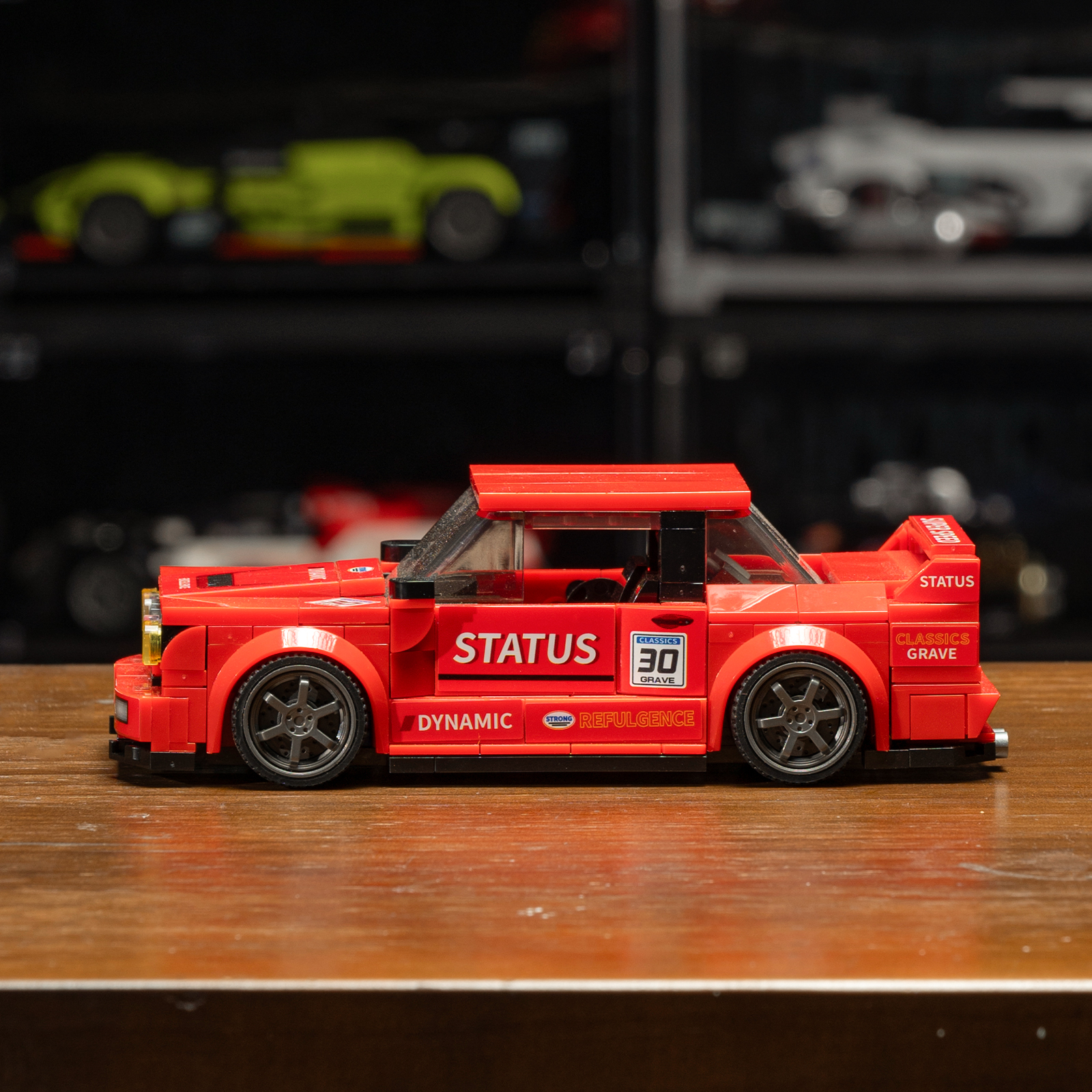 302PCS Red Classic Sports Car  – обзор и цена Vintage Collectible Toy Cars