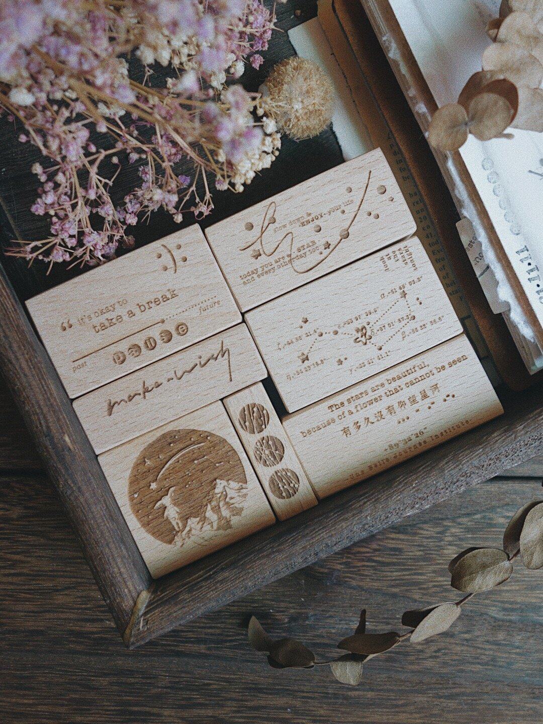 Sissi Studio Vintage Looking U – обзор и цена Vintage Collectible Stamps