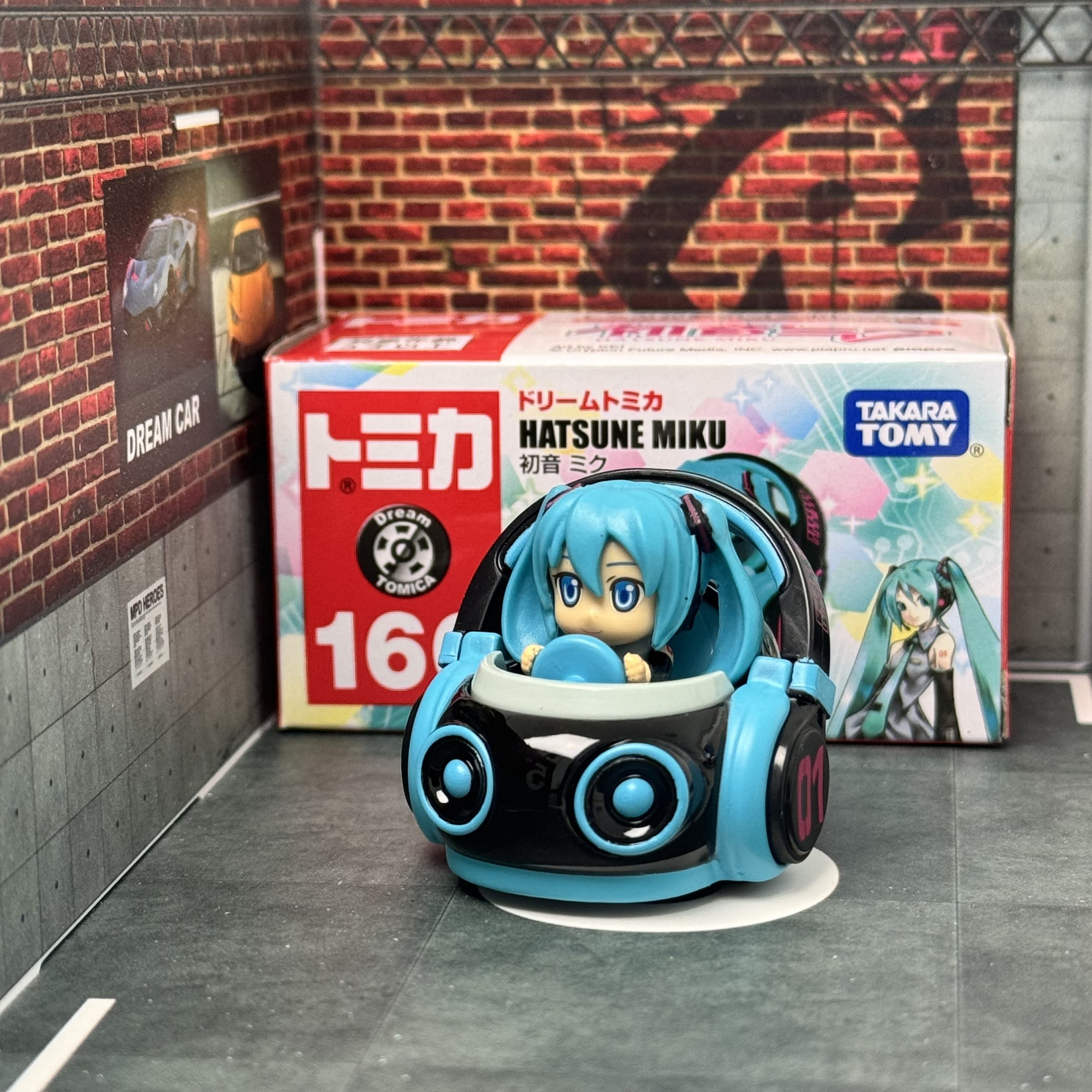 Authentic Tomy Tomica Dream To – обзор и цена Vintage Collectible Model Cars
