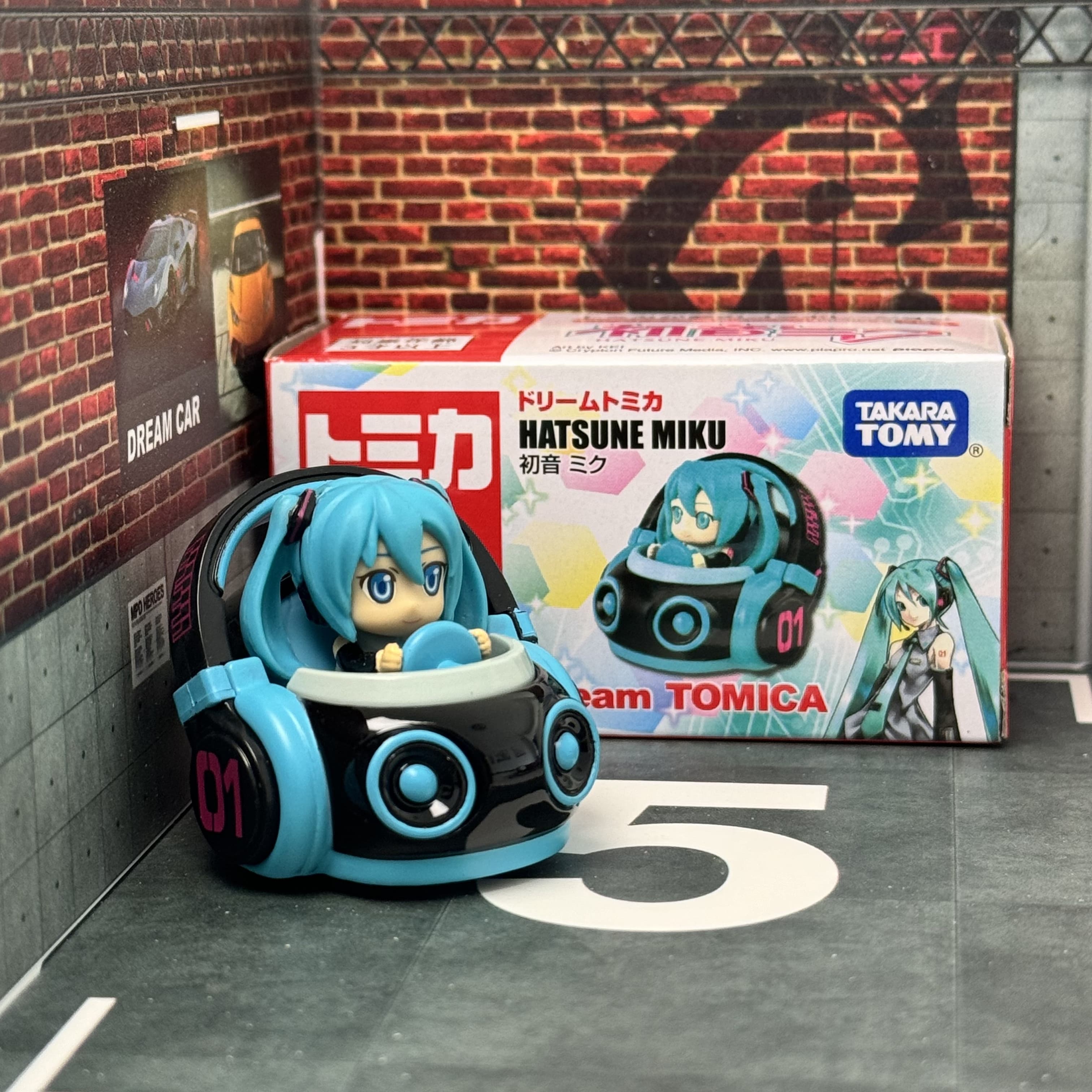 Authentic Tomy Tomica Dream To – обзор и цена Vintage Collectible Model Cars