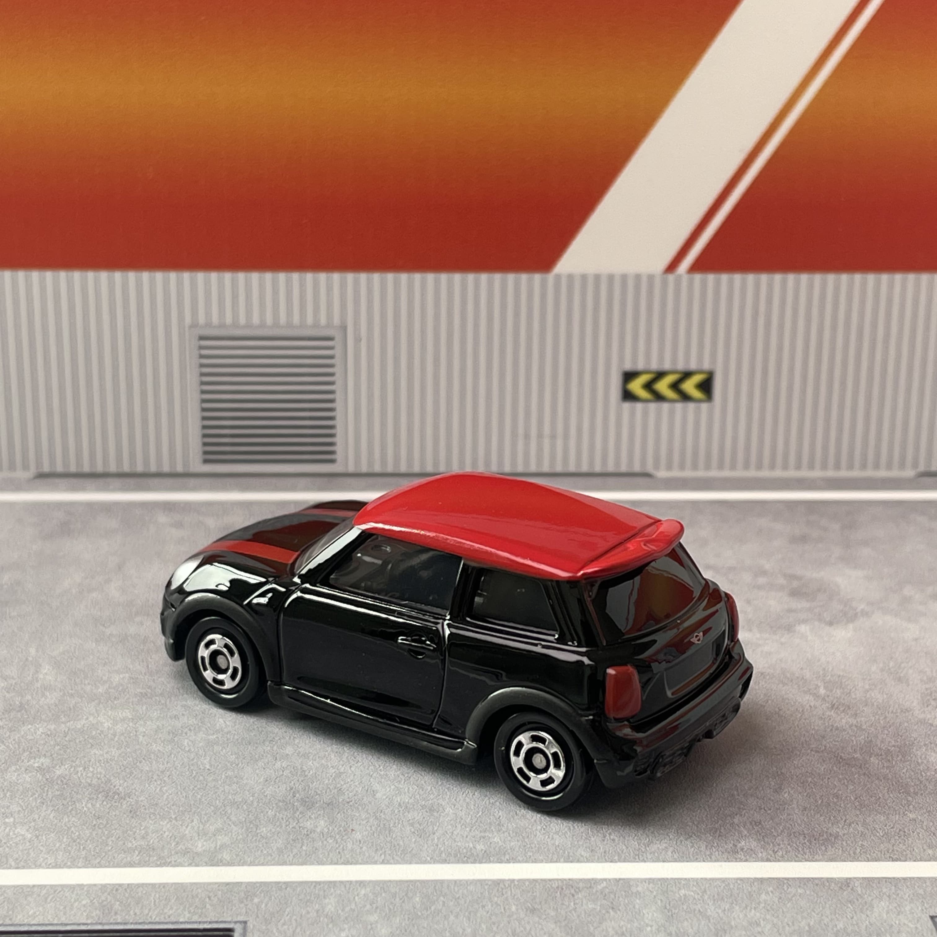 Takara Tomy Tomica A0-05 Mini  – обзор и цена Vintage Collectible Model Cars